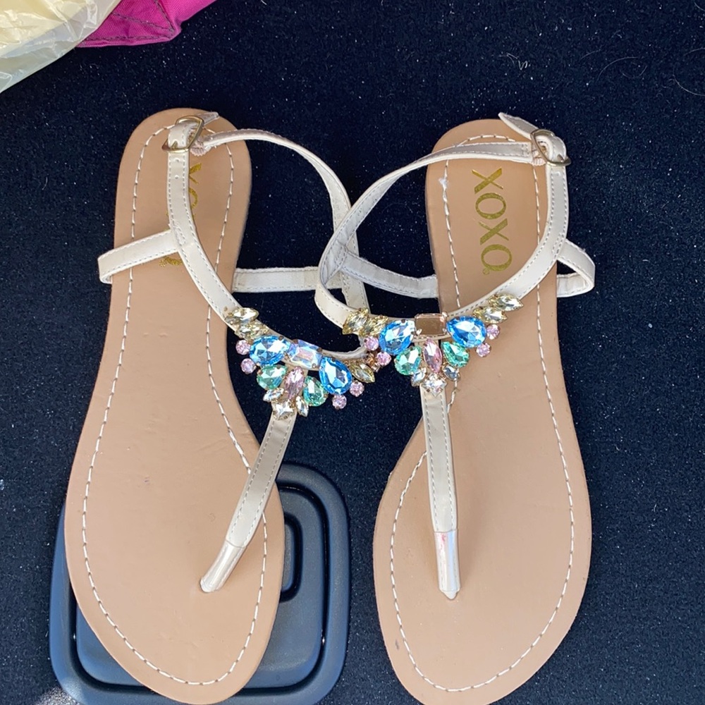 Sandals - Picture 1 of 6
